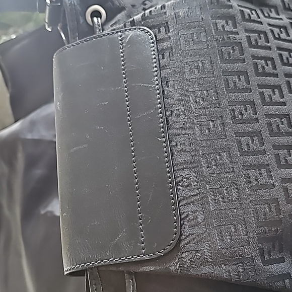 Fendi Borsa Grande, EUC - Picture 4 of 14